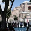 Ayasofya-i Kebir Cami-i Şerifi'ne yoğun ilgi devam ediyor Ayasofya-i Kebir Cami-i Şerifi'ne yoğun ilgi devam ediyor