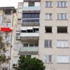 İzmir'de yan yatan bina boşaltıldı