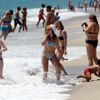 Doluluk turizmciyi fiyat turisti güldürdü Doluluk turizmciyi fiyat turisti güldürdü