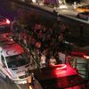 Direksiyon hakimiyetini kaybeden çöp kamyonu dehşet saçtı Direksiyon hakimiyetini kaybeden çöp kamyonu dehşet saçtı