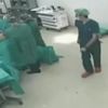 Telefon dolandırıcılarının 10 saniyelik hırsızlık görüntüleri ortaya çıktı Telefon dolandırıcılarının 10 saniyelik hırsızlık görüntüleri ortaya çıktı
