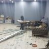 Otomobil iş yerine dalıp kayıplara karıştı Otomobil iş yerine dalıp kayıplara karıştı