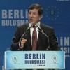 Başbakan Davutoğlu: Ne Olursa Olsun Başınızı Dik Tutacaksınız Başbakan Davutoğlu: Ne Olursa Olsun Başınızı Dik Tutacaksınız