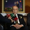 Vefa Küçük'ten torununa jest Vefa Küçük'ten torununa jest