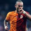 Sneijder sonunda masaya oturuyor Sneijder sonunda masaya oturuyor