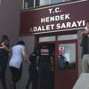Sakarya'da havai fişek fabrikasındaki patlamaya ilişkin gözaltına alınan 3 kişi adliyeye sevk edildi Sakarya'da havai fişek fabrikasındaki patlamaya ilişkin gözaltına alınan 3 kişi adliyeye sevk edildi
