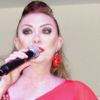 Şarkıcı Güllü, ‘öldü’ iddialarına isyan etti Şarkıcı Güllü, ‘öldü’ iddialarına isyan etti
