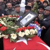 Babaya gözü yaşlı veda