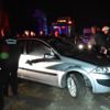 Kontrolden çıkan otomobil köprüde asılı kaldı Kontrolden çıkan otomobil köprüde asılı kaldı