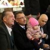 Oktay dan Denizli nin tek kadın futbol takımına destek ...