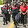 Son dakika: Antalya'da tarihin en büyük torbacı operasyonu! 'Mavi Kelebekler' çetesi yakalandı