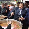Bakan Eroğlu’ndan vatandaşlara aşure ikramı