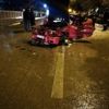 Yol süpürme aracına çarpan otomobilin sürücü öldü