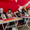 HDP önünde nöbet tutan annelerin direnişi Kandil’i titretiyor