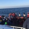 İzmir'de 75 düzensiz göçmen yakalandı İzmir'de 75 düzensiz göçmen yakalandı