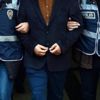 FETÖ şüphelisi yol kontrolünde yakalandı FETÖ şüphelisi yol kontrolünde yakalandı