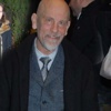 John Malkovich’ten kebap şov!