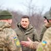 Zelenskiy, G7 elçileriyle Donbas cephesinde