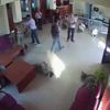 İlk kez ortaya çıktı... Elleri ve gözleri bağlı gözaltındaki rütbeli askerleri böyle dövdüler İlk kez ortaya çıktı... Elleri ve gözleri bağlı gözaltındaki rütbeli askerleri böyle dövdüler