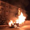 Seyir halindeki araç alev topuna döndü