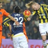 Fenerbahçe evinde Nani ile güldü! Fenerbahçe evinde Nani ile güldü!