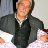 85 yaşında ikizleri oldu!