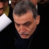 Polisler, gazeteciler, televizyoncular gözaltında