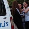 Genç kızı bıçakla kovaladılar Genç kızı bıçakla kovaladılar