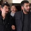 Kızkardeşini rahatsız eden genci vurdu Kızkardeşini rahatsız eden genci vurdu