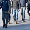 Diyarbakır merkezli terör operasyonunda 16 şüpheli gözaltına alındı Diyarbakır merkezli terör operasyonunda 16 şüpheli gözaltına alındı