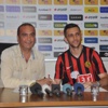 Eskişehirspor Muarem Muarem'le 3 Yıllık Sözleşme İmzaladı Eskişehirspor Muarem Muarem'le 3 Yıllık Sözleşme İmzaladı