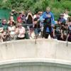 67 yaşında Mostar'dan atladı 67 yaşında Mostar'dan atladı