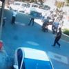 Çarpıp düşürdükten sonra yardım ettiği adama ikinci kez çarptı Çarpıp düşürdükten sonra yardım ettiği adama ikinci kez çarptı
