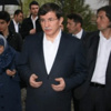 Ahmet Davutoğlu annesini ziyaret etti Ahmet Davutoğlu annesini ziyaret etti