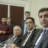 Demirtaş: Barikattaki insanların elinde hafif silahlar var Demirtaş: Barikattaki insanların elinde hafif silahlar var