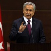 “Arınç bayrak açtı” “Arınç bayrak açtı”