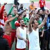 İzmir derbisini kazanan Karşıyaka büyük sevinç yaşadı