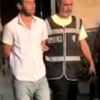 İzmir de terör operasyonu: 9 gözaltı İzmir de terör operasyonu: 9 gözaltı