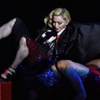 Madonna ile tasarımcısı Armani arasındaki tartışma kızıştı Madonna ile tasarımcısı Armani arasındaki tartışma kızıştı