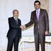 Katar Emiri Şeyh Temim Malezya Başbakanı ile görüştü Katar Emiri Şeyh Temim Malezya Başbakanı ile görüştü