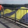 Fenerbahçe bayrağı yeniden köprüye asıldı Fenerbahçe bayrağı yeniden köprüye asıldı