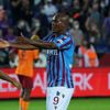 Trabzonspor'a Fenerbahçe maçında sakatlanan Nwakaeme'den kötü haber! Resmi açıklama...