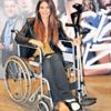 Ayşe Tolga ayağını kırdı