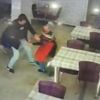İndirim alamayınca, kadın işletmeciyi bıçaklayarak öldürdü İndirim alamayınca, kadın işletmeciyi bıçaklayarak öldürdü
