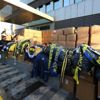 Fenerbahçeli taraftarların yardım paketleri Elazığ ... Fenerbahçeli taraftarların yardım paketleri Elazığ ...