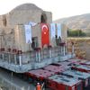 Tarihi Artuklu Hamamı taşınıyor
