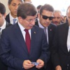 Davutoğlu metroya ücretini ödeyip bindi Davutoğlu metroya ücretini ödeyip bindi