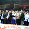 Anadolu Efes'in kupa sevinci Anadolu Efes'in kupa sevinci