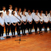 Lise öğrencileri 5 dilde konser verdi