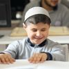 Parmaklarıyla ezberliyorlar Parmaklarıyla ezberliyorlar